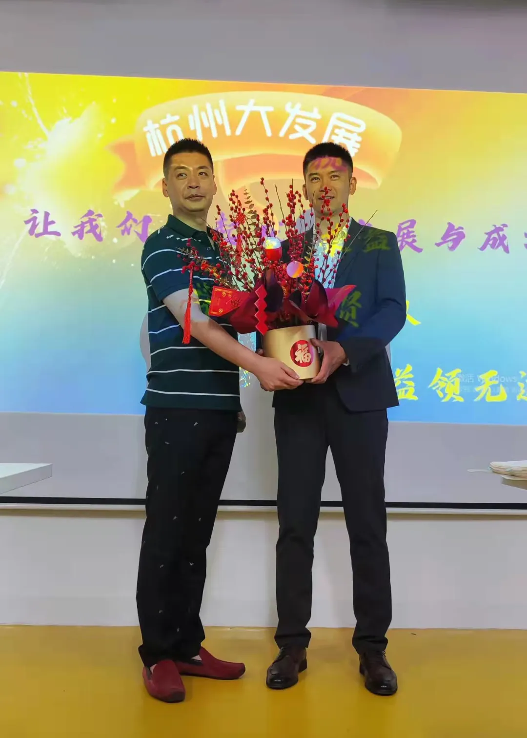 1650878582104831.jpg 79da9ccec187f8fb853d8345cde7bb3d-sz_822642.jpg